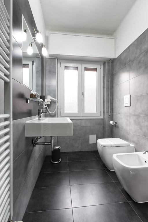 بافيا B&B Civico 1 الغرفة الصورة