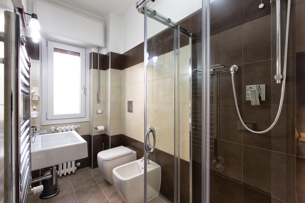 بافيا B&B Civico 1 الغرفة الصورة